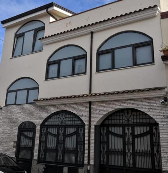 Casa Ary Bed & Breakfast Frattamaggiore Exterior photo