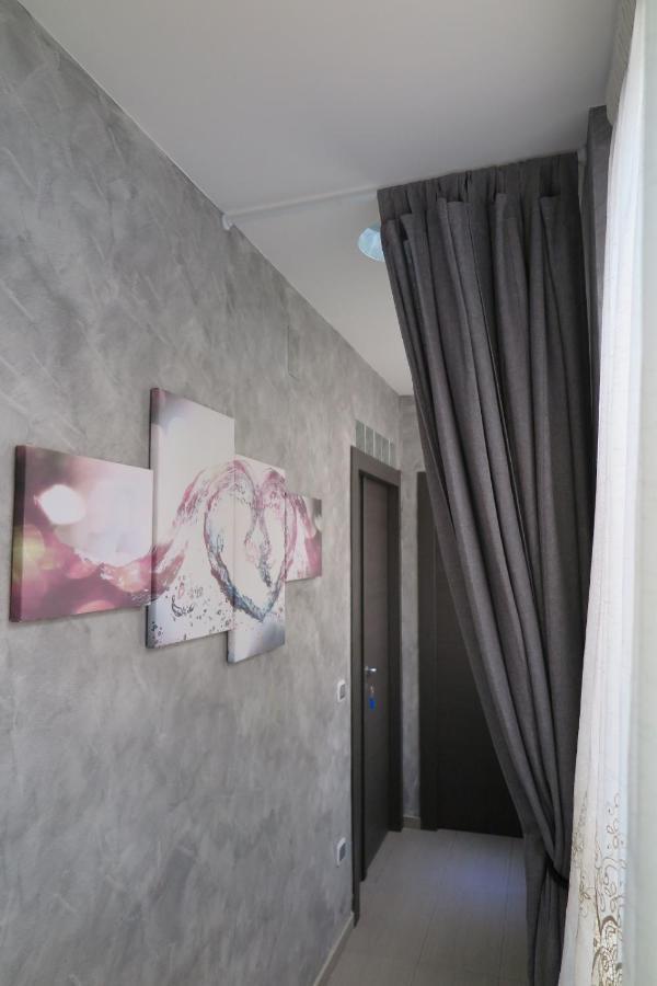 Casa Ary Bed & Breakfast Frattamaggiore Exterior photo