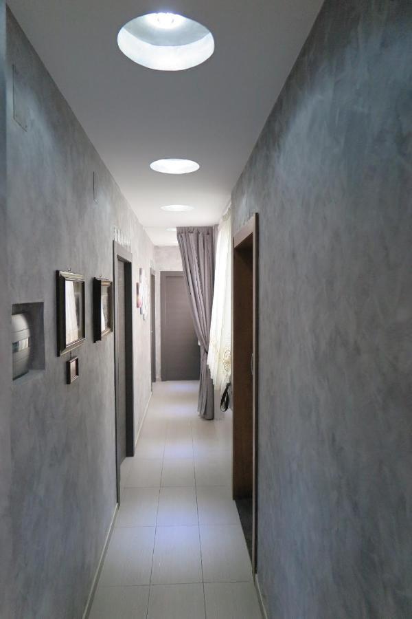 Casa Ary Bed & Breakfast Frattamaggiore Exterior photo